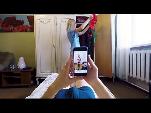 ❤️ Ua hoʻomake ʻo Stepsister i kona kaikunāne ma mua o ka hoʻi ʻana mai o ka makuahine ❤ Porn video ia makou ❤