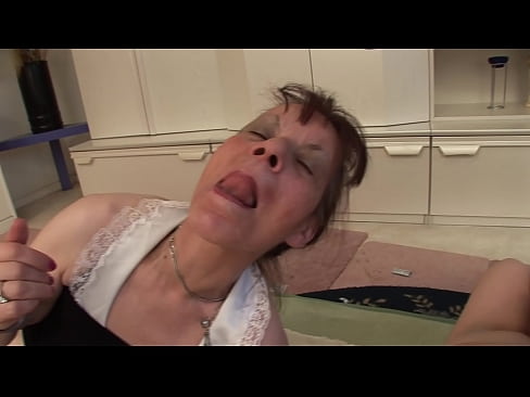 ❤️ ʻElua kupuna wahine a hoʻokahi kupuna kāne he ʻekolu ❤ Porn video ia makou ❤