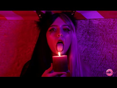 ❤️ ʻO ka Blowjob aloha mai Sexy Succubus me ka hoʻokō waha ❤ Porn video ia makou ❤