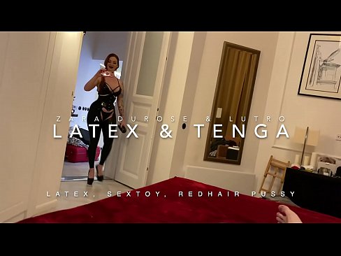 ❤️ ʻO ke kaikunāne ʻulaʻula i ka lole latex i hoʻopaʻa ʻia e ke kaikunāne ❤ Porn video ia makou ❤